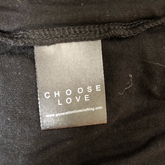 Generation Love - ❤️ black fringe tank top - Picture 7 of 8